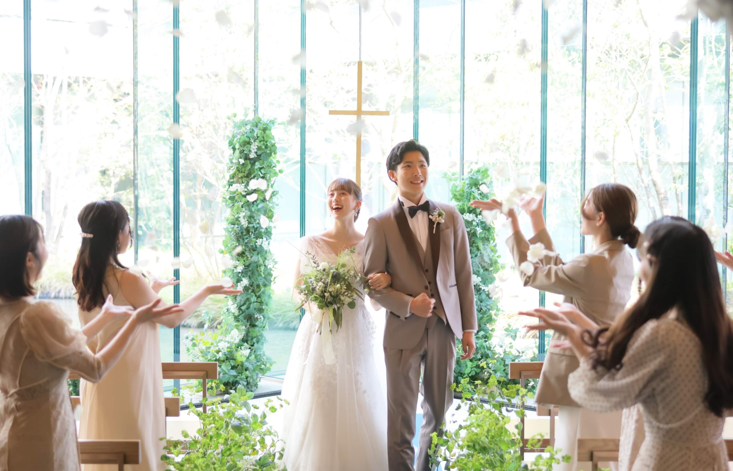 熊本駅直結の結婚式場 熊本で一番新しい結婚式場　チャペル